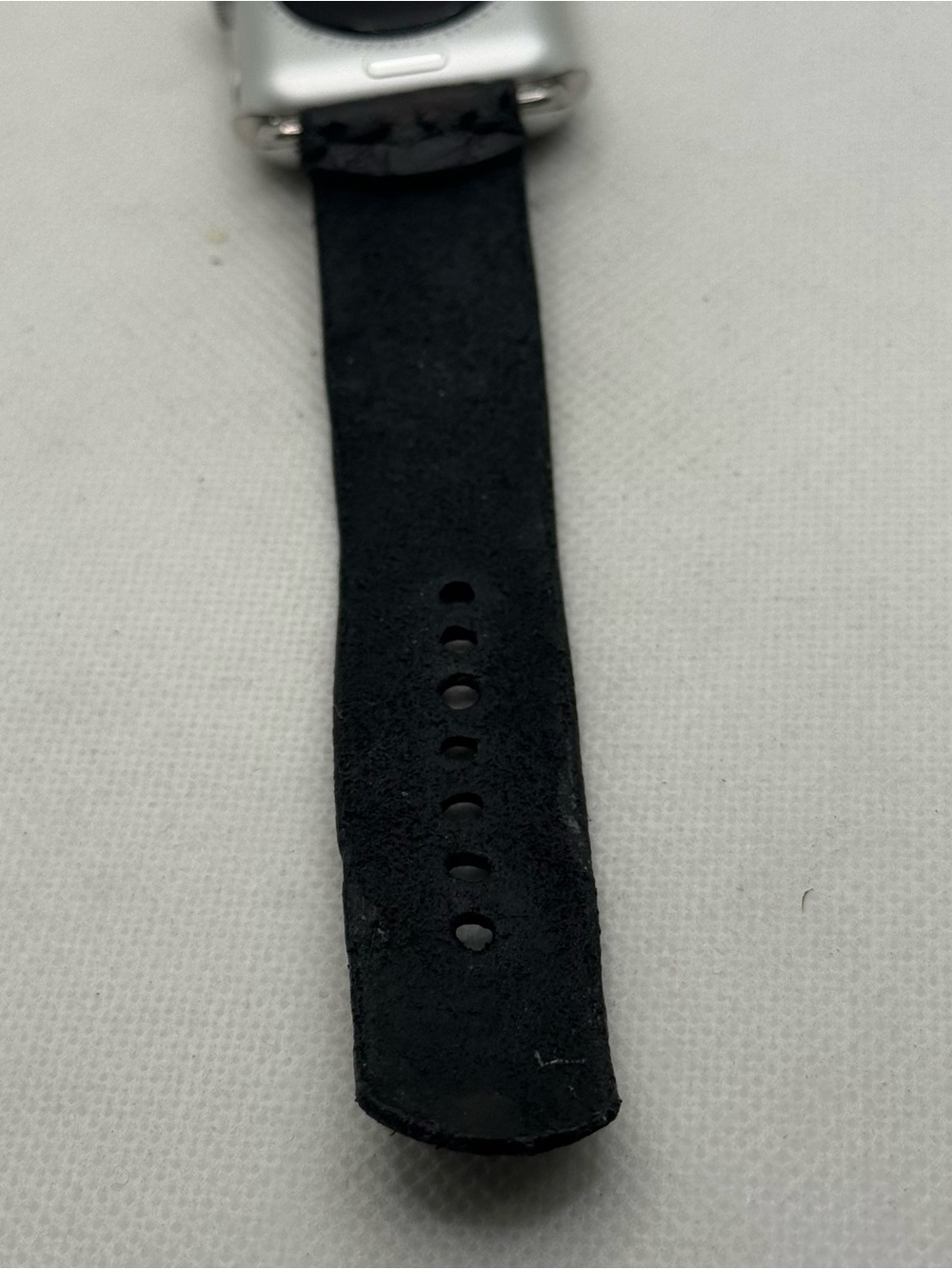 Handmade Leather Apple Watch Band - Picture 8 of 10